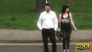 Британская домохозяйка с дряхлой вагиной сосет член мужика, с которым совсем недавно познакомилась