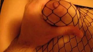 Мужик ебёт раком шлюху мусульманку и таскает её за волосы