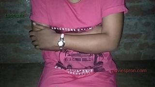 Мужик в гараже поласкал дочке соседа сиськи и мохнатку и отымел её до кремпая